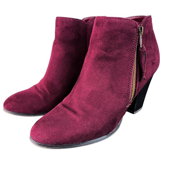 Charlotte Russe Burgundy Maroon Faux Suede Ankle Booties 9M - Picture 1 of 6